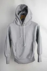 USA製 復刻 チャンピオン Champion 赤単色タグ リバースウィーブ パーカー【S】【中古】【メンズ】 【古着】【レディース】【ヴィンテージ】 【ビンテージ】 【vintage】アメカジ 無地 スウェット スエット RN26094 アメリカ製 カレッジ