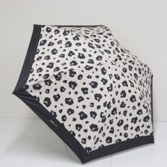 美品　agnes b. アニエスベー　レオパードデザインコート agnes b. アニエスベー レオパード ヒョウ柄 コート ジャケット