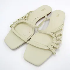 ザラ フラットサンダル ストラップ 靴 白 レディース 36サイズ ホワイト系 ZARA 【中古】