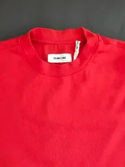 ★HELMUT LANGヘルムートラングカットアウトtシャツ赤 HELMUT LANG（ヘルムートラング）の「Helmut Lang - ロゴ T