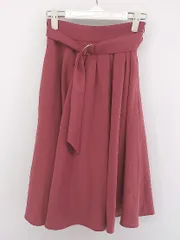 ◇ ◎ titty&Co ティティー&コー ウエストゴム 膝下丈 フレア スカート サイズM レッド系 レディース P  【中古】 【1210030003721】のサムネイル