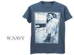 ★ 希少★人気 KURT COBAIN BUS PHOTO Tシャツ ネイビー  M〜XLサイズ 送料無料