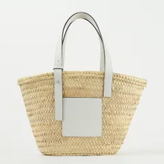 2025年最新】LOEWE かごバッグの人気アイテム - メルカリ