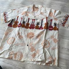 アロハシャツ　Winnie Fashion　MADE IN HAWAII　ギター柄　メンズ　Lサイズ