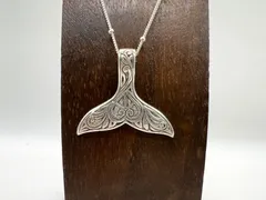 シャチの歯ネックレス(*´ω`*) シャチ牙ペンダント（特注品） | Give Me a Wing BLOG