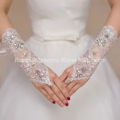 ウェディンググローブ ブライダルグローブ ラインストーン 結婚式 花嫁 レース グローブ 白 ホワイト チュール メッシュ 二次会 パーティー ウェディング 手袋 チュール プリンセス 前撮り ガーリー レース フェミニン ショート