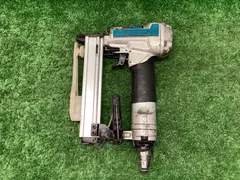 マキタ AT425A エアタッカー【野田愛宕店】【店頭取引限定】【中古