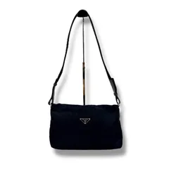 プラダ　PRADA ワンショルダーバッグ　ネイビー　濃紺　紺色　テスートナイロン　トライアングルロゴ　三角ロゴプレート