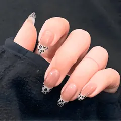 【在庫処分】チップ 短め 付け爪 ネイル 可愛い ヒョウ柄 黒 バレリーナ 24枚 ショート (R785) ネイルチップ COLORBIRD