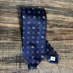 BURBERRY LONDON ENGLAND バーバリー 現行タグ シルク 小紋柄 ホース刺繍 ジャカード 総柄 ネクタイ ネイビー