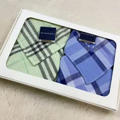 未使用品  Berberry  バーバリー   ハンカチ2枚セット BOX付き  ノバチェック  ホース刺繡