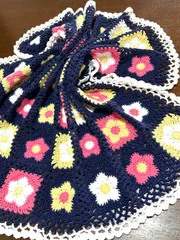 ブランケット　マルチカバー　お花モチーフ　モチーフ編み　かぎ編み　ハンドメイド