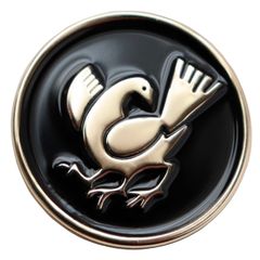 ピンバッジ 八咫烏 ヤタガラスをデザインしたピンズ・バッジ 合金製 ミニサイズ 直径1.8cm ナナメ