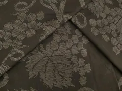 平和屋着物●本場大島紬　葡萄唐草文　正絹　逸品　AABA4865ck