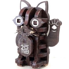 パズル造形　ミニチュア動物「招き猫」　シート貼りＭＤＦウォルナット（濃茶）