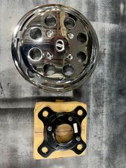 UD/NISSAN/日産/ニッサン/ディーゼル/メッキ/ホイールカバー/8穴/純正/部品/カスタム/当時物/希少/エンブレム/旧ロゴ/大型/トラック/コンドル