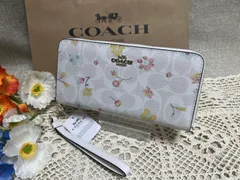 2024年最新】coachピンク財布の人気アイテム - メルカリ