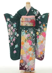 振袖7点セット　緑　古典　伝統　モダン　パール　成人式　振袖
