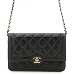 シャネル チェーンウォレット クラシック マトラッセ ココマーク ラムスキン AP4218 CHANEL 財布 黒