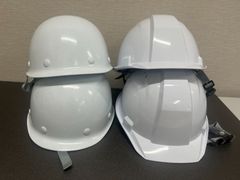 【美品】現場ヘルメット　4個セット　防災グッズ　タニザワ　DIC