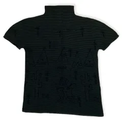 イッセイミヤケ me 宇宙デザイン 半袖Tシャツ ISSEY MIYAKE（Tシャツ/カットソー(半袖/袖なし)）のフリマ