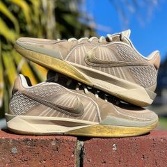 NIKE SABRINA 2 EP 'STRONGER THAN GOLD' 'MENS SIZE' ナイキ サブリナ 2 ウィメンズ 26.0cm以上 【MEN'S】 rattan/metallic gold-khaki-sail HF1798-200