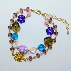 ハンドメイドアクセサリー　インドのクリプター　【No.210】