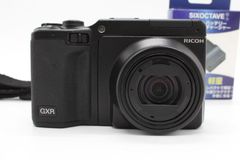 ＜＜シャッターカウント本体57回、ユニット4779回！！新品充電器（社外品）付き＞＞【美品】RICOH リコー デジタルカメラ GXR+P10KIT 28-300mm #LE2025177