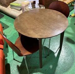 ダイニングセット　丸テーブル　椅子　イス　チェア　机　家具　インテリア　茶色　ブラウン【倉庫前引き取り限定価格】【配送の場合は購入前にご相談下さい‼️】【名古屋中川区】