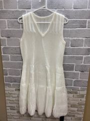 Item thumbnail for item d6585c9a-7a9a-4cb8-9fa8-031fec22d467