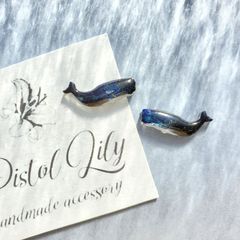 【受注制作】No.O-354 ハンドメイド くじらのシルエットピアス サージカル