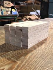 大量！/ 30本/ 木材詰め合わせ/ 廃材再利用/ 薄め/ 板材/ DIY/ 工作