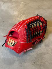 2024年モデル 【Wilson】硬式用グローブ　D8型 ［Wilson中村氏］直伝型付け