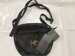 全新品 Arcteryx 　ウエストパック アークテリクス マンティス2 ウエストパック ショルダーバッグ ユニセックス