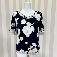 ★ LEONARD レオナール カットソー 半袖 ネイビー フラワー柄 モノトーン バックファスナー サイズ:L表記 NO151