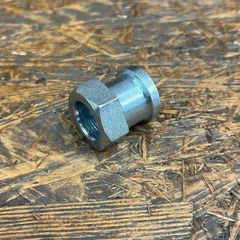 トライアンフ フロント　アクスル　アクセル　シャフト　ナット　カスタム　プレユニット　650　37-0544　(37_0544)