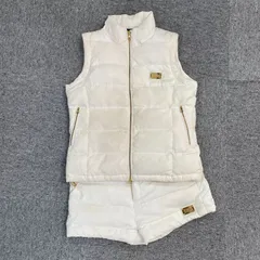 KISS on the green　ゴルフウェア　ノースリーブダウンとショートパンツのセットアップ