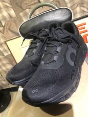 ON オン CLOUDMONSTER クラウドモンスター スニーカー 61.99025 ブラック　FK
