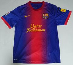 正規品　リオネル・メッシ　バルセロナ　ユニフォーム　2013-14　Sサイズ メッシ直筆サイン入りバルセロナ13/14ホームユニフォーム | THE