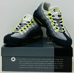 2024年最新】nike air max 95 og neon yellowの人気アイテム - メルカリ