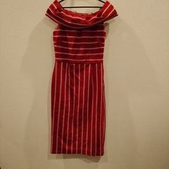 rienda 赤いワンピース