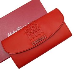 サルヴァトーレフェラガモ Salvatore Ferragamo  長財布