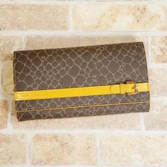 NINA RICCI 長財布 ブラウン イエロー ベルトデザイン | Mercari