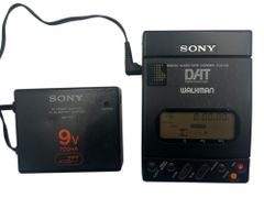 ■  SONY ソニー TCD-D3 WALKMAN ウォークマン AC Power Adaptor ACP-D3 オーディオ機器  デジタルテープレコーダー