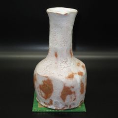 ★陶器 美濃焼 志野 長首 花器 花生 花瓶 飾壺 ≪手作り≫ type-A