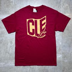 NBA  チーム Tシャツ  クリーブランド キャバリアーズ  L size  レッド  ボルドー  赤  タグ付き  エヌビーエー  デッドストック  古着