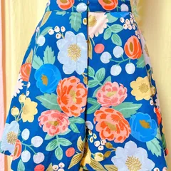 Mサイズ　ハーフパンツ　ハーフ丈　レトロ　大柄のサムネイル