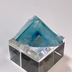 スペイン La Viesca Mine産フローライト 【一点物】 原石 鉱物 天然石 パワーストーン (No.1690)