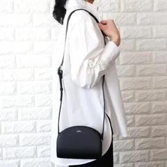 A.P.C. アーペーセー APC ショルダーバック PXAWV F61392 LZZ NOIR BLACK ブラック 鞄 レディース ハーフムーン 通勤 通学 半月型 DEMI-LUNE ミニバッグ