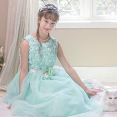 Item thumbnail for item 3dabb80f-aadf-4798-b166-49cf13beb024